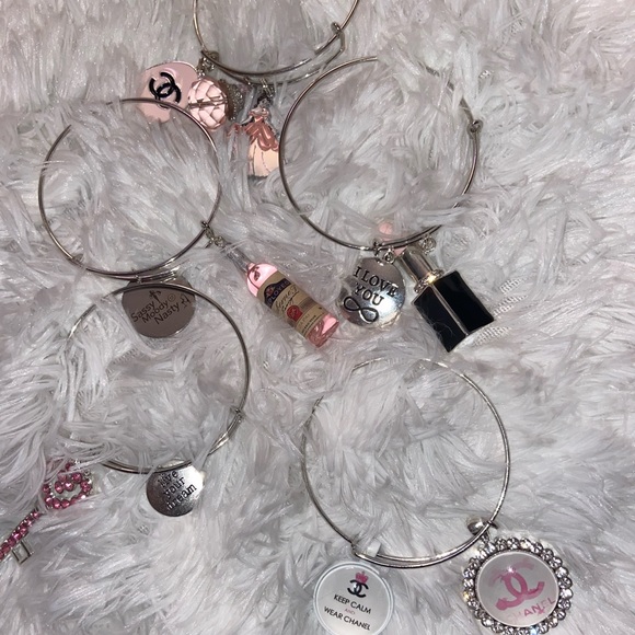 Affordable hand made designer charm bracelets !!! - Picture 1 of 12